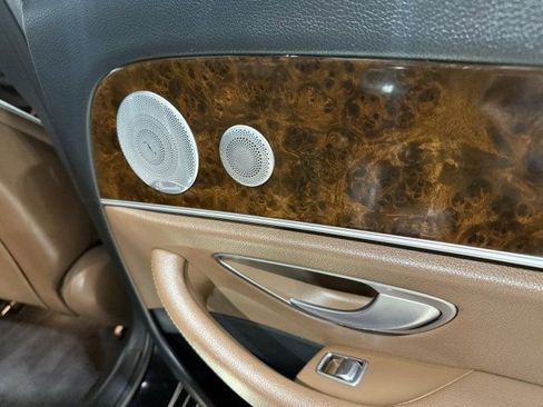 Used 2019 Mercedes-Benz E 300 E 300 RWD Sedan image 32