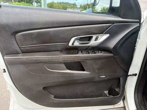 Used 2013 GMC Terrain SLE FWD image 12