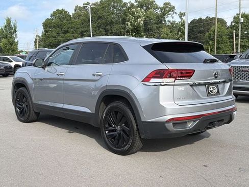Used 2023 Volkswagen Atlas Cross Sport SE FWD image 5
