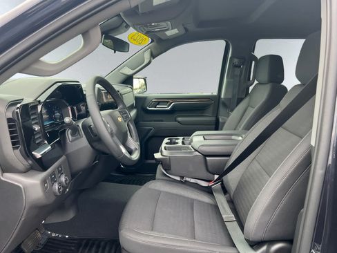 Used 2023 Chevrolet Silverado 1500 LT AWD/4WD image 10