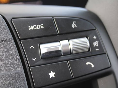 New 2026 Kia Sportage LX image 30