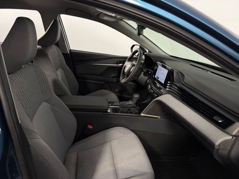 Used 2025 Toyota Camry LE image 15