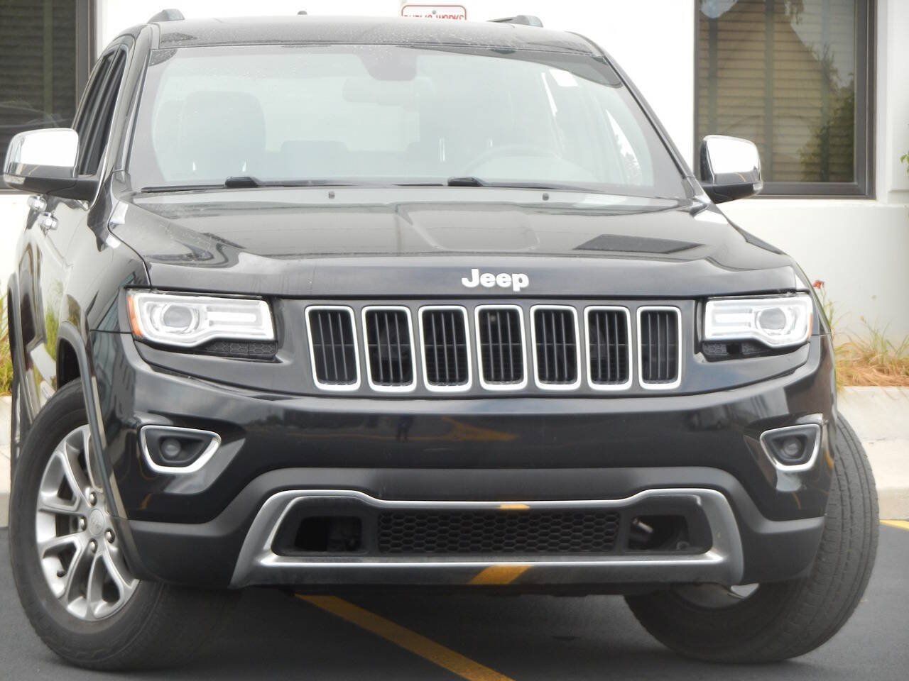 Used 2015 Jeep Grand Cherokee Limited w/ Luxury Group II AWD/4WD image 7