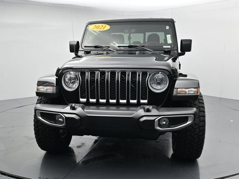 Used 2021 Jeep Gladiator Overland AWD/4WD image 3