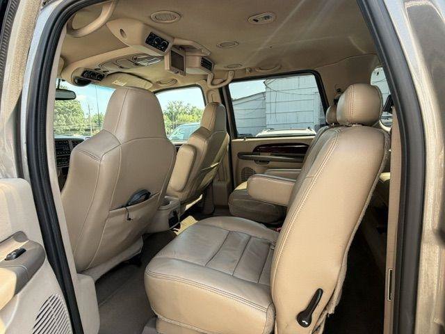 Used 2003 Ford Excursion Limited AWD/4WD image 10