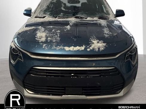 Certified 2024 Kia Niro EX image 6