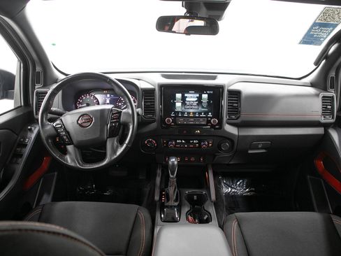 Used 2022 Nissan Frontier PRO-4X AWD/4WD image 16