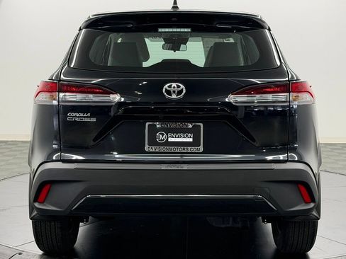 Used 2026 Toyota Corolla Cross L FWD image 11