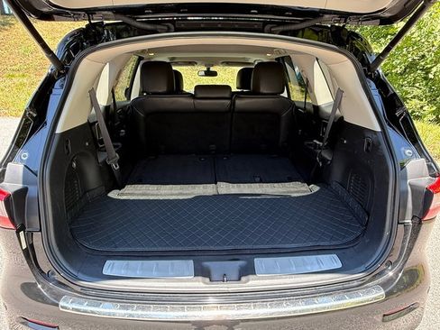 Used 2013 INFINITI JX35 AWD w/ Premium Pkg image 19