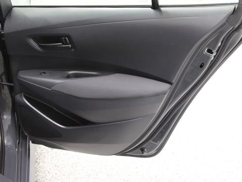 Used 2026 Toyota Corolla LE FWD image 29