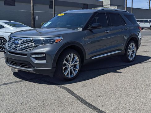 Certified 2021 Ford Explorer Platinum w/ Equipment Group 601A AWD/4WD image 6