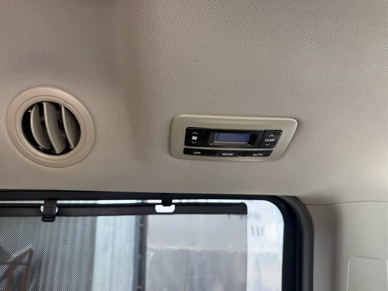 Used 2015 Toyota Sienna XLE w/ XLE Navigation Package AWD/4WD image 43