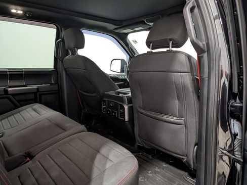 Used 2019 Ford F150 XLT w/ Equipment Group 302A Luxury AWD/4WD image 18