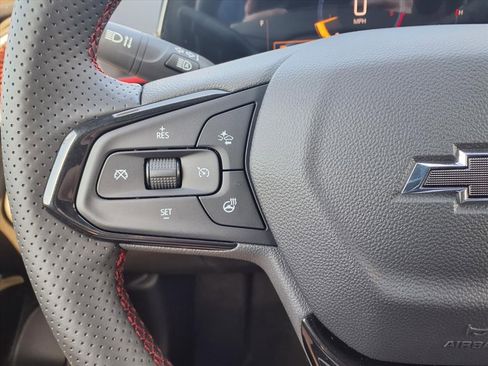 New 2026 Chevrolet Trax RS w/ Sunroof Package image 17