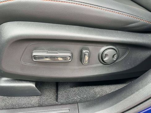 Used 2025 Honda CR-V Sport-L image 17