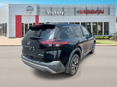 Used 2023 Nissan Rogue SV AWD/4WD image 2