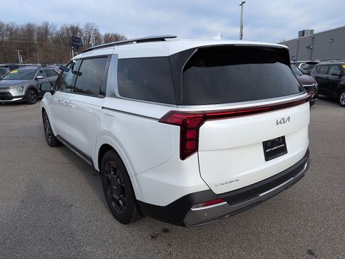 Certified 2026 Kia Carnival SX image 5