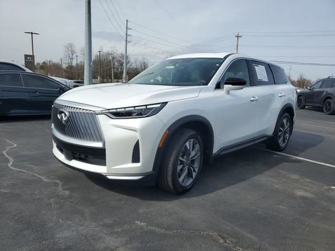 Used 2026 INFINITI QX60 Pure w/ Cargo Package image 3