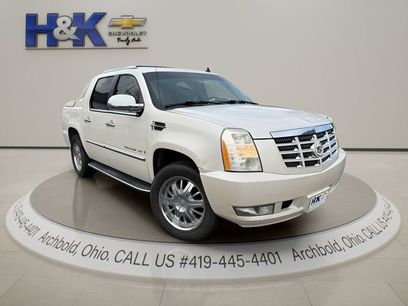 Used 2007 Cadillac Escalade EXT w/ Information Package