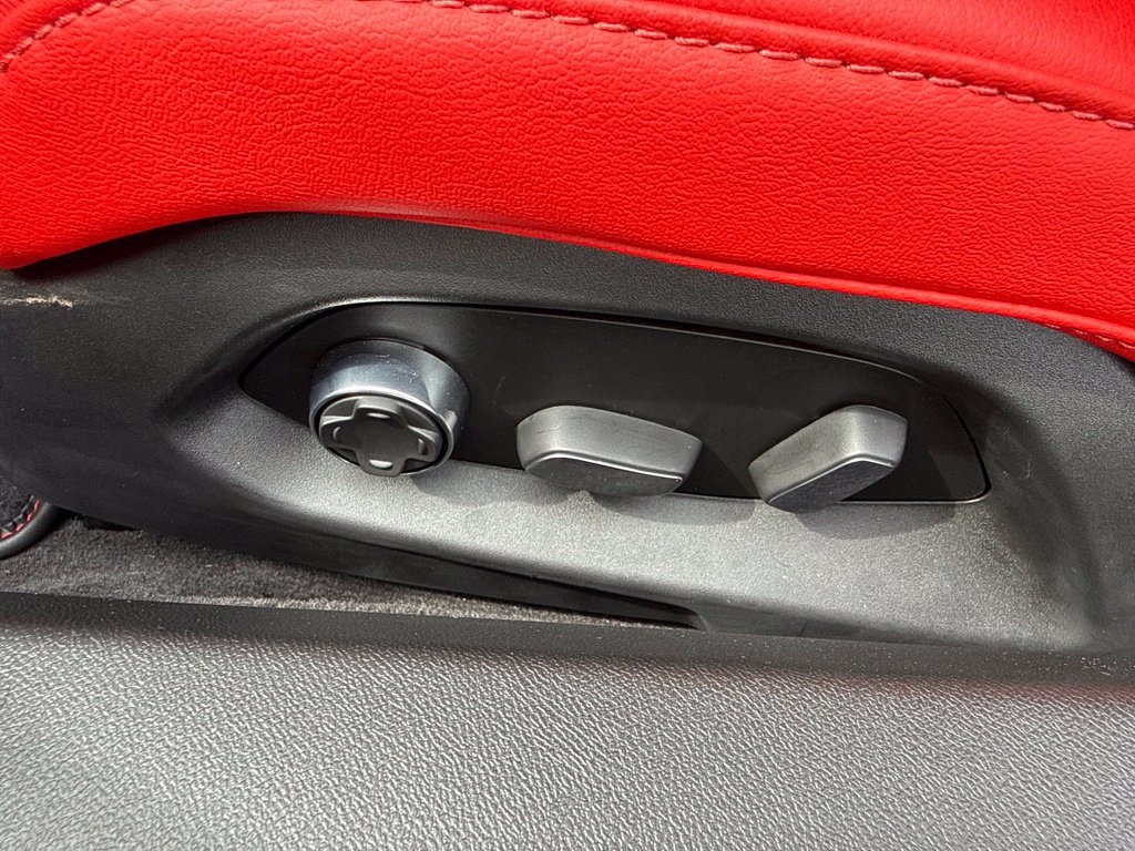 Used 2024 Chevrolet Corvette Z06 RWD image 18
