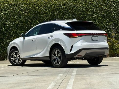 Certified 2024 Lexus RX 350 FWD w/ Technology Package image 2
