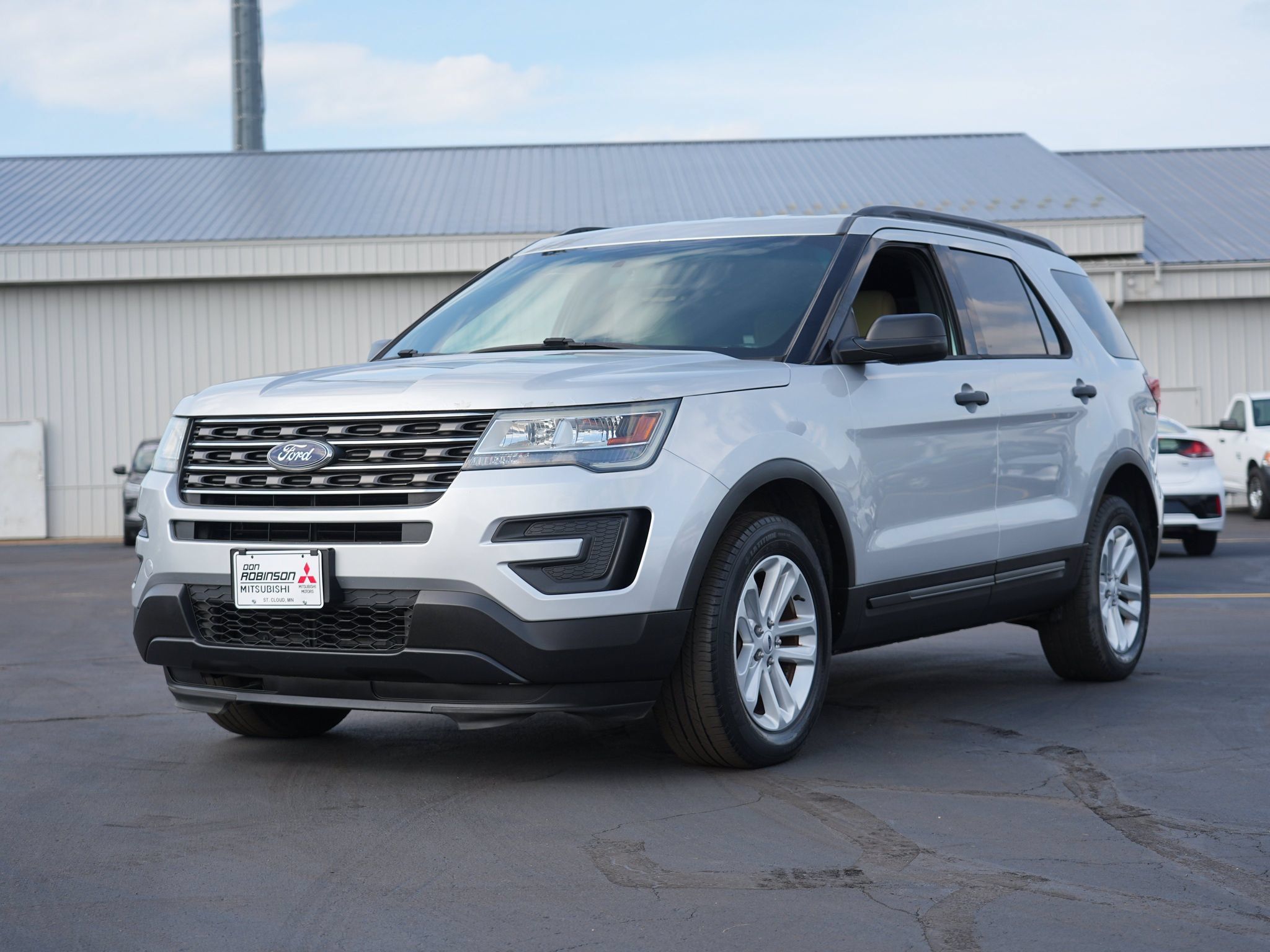 Used 2017 Ford Explorer 4WD image 8