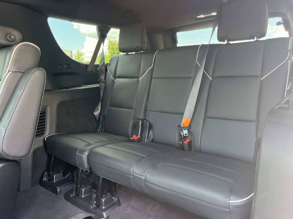 Certified 2024 Cadillac Escalade ESV Premium Luxury AWD/4WD image 19