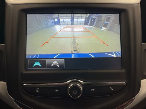 Used 2017 Chevrolet Sonic LS image 20