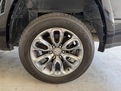 Used 2020 RAM 1500 Laramie w/ Sport Appearance Package AWD/4WD image 21