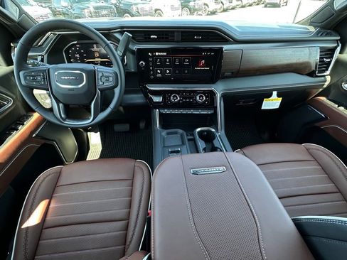 New 2026 GMC Sierra 2500 Denali Ultimate AWD/4WD image 24
