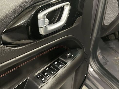 Used 2024 Jeep Compass Trailhawk image 20