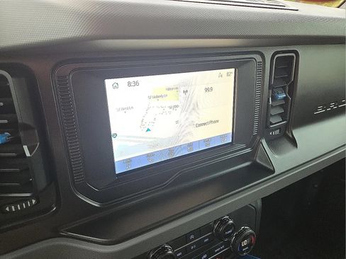 Used 2023 Ford Bronco Black Diamond AWD/4WD image 16
