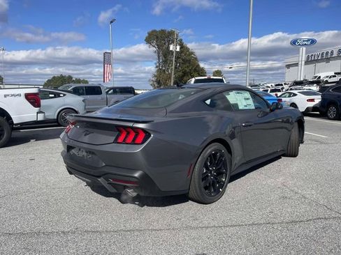 New 2026 Ford Mustang Coupe image 3