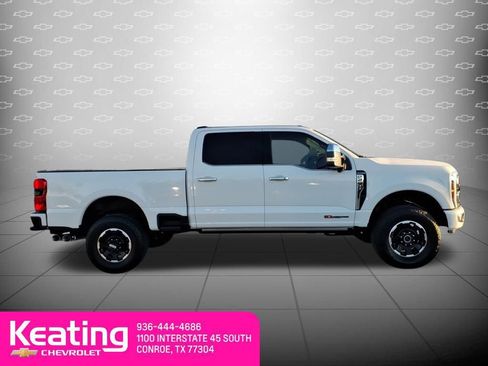 Used 2026 Ford F250 Platinum w/ Platinum Plus Package image 4