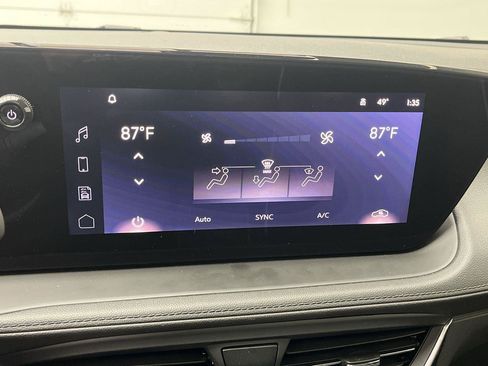 Used 2026 Buick Encore GX Avenir w/ Avenir Technology Package AWD/4WD image 5