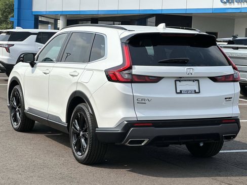 Used 2025 Honda CR-V Sport Touring image 3