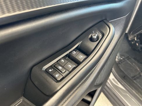 Used 2023 Jeep Grand Cherokee L Laredo AWD/4WD image 39