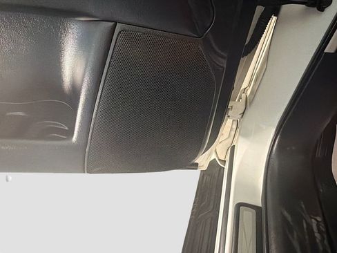 Used 2017 INFINITI QX80 4WD w/ Deluxe Technology Package image 21