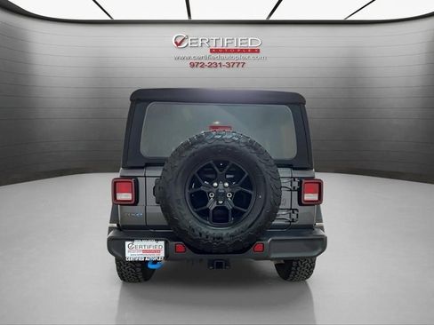 Used 2024 Jeep Wrangler Unlimited image 97