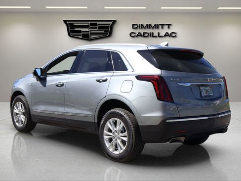 New 2026 Cadillac XT5 Luxury image 3