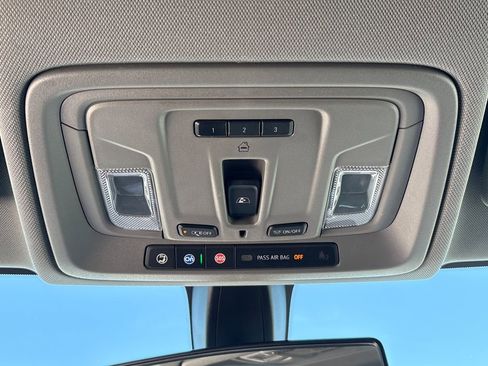 Used 2019 Chevrolet Silverado 1500 RST AWD/4WD image 52