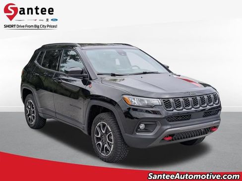 New 2026 Jeep Compass Trailhawk AWD/4WD image 1