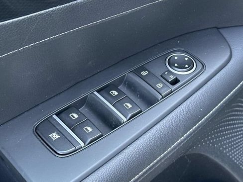 Used 2024 Kia Forte GT-Line w/ GT-Line Premium Package FWD image 19