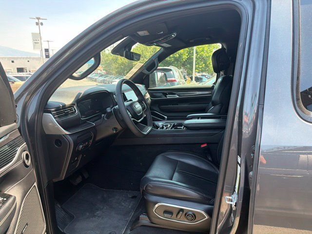 Used 2023 Jeep Wagoneer 4WD w/ HD Trailer Tow Package image 11