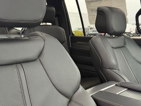 New 2026 Jeep Grand Wagoneer Upland w/ Quick Order Packge 29V Upland image 40