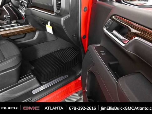 New 2026 GMC Sierra 1500 Elevation image 23