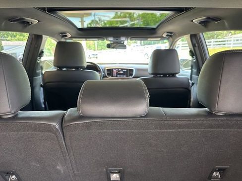 Used 2020 Kia Sportage S w/ S Sunroof Package AWD/4WD image 30