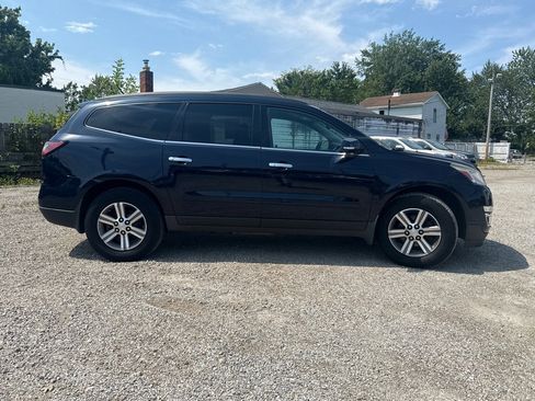Used 2016 Chevrolet Traverse LT image 4
