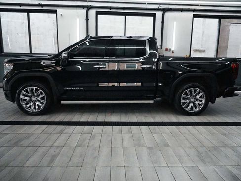 Used 2026 GMC Sierra 1500 Denali AWD/4WD image 4