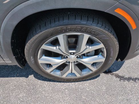 Used 2020 Hyundai Palisade SEL w/ Premium Package FWD image 9